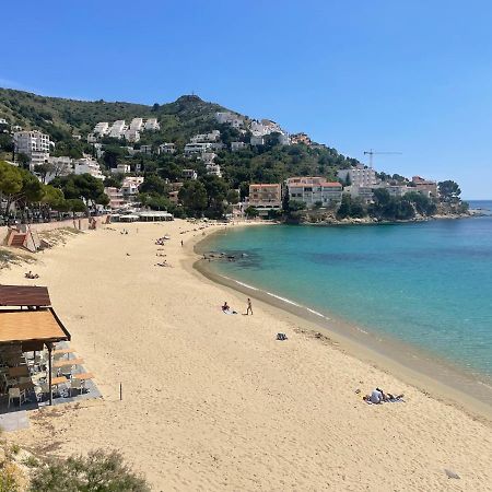 Apartamento Familiar En Canyelles Roses Bagian luar foto