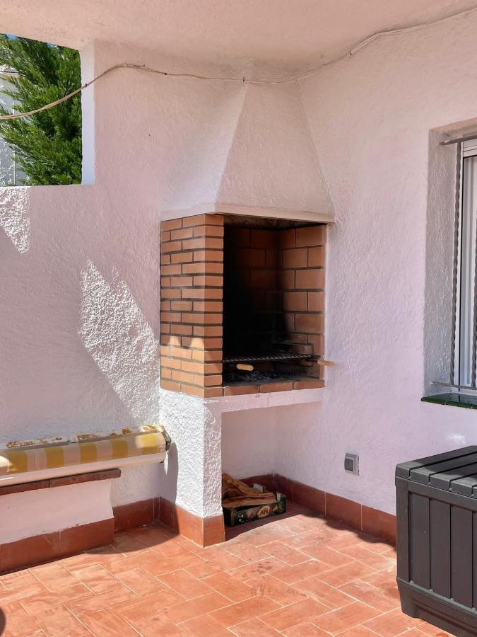 Apartamento Familiar En Canyelles Roses Bagian luar foto